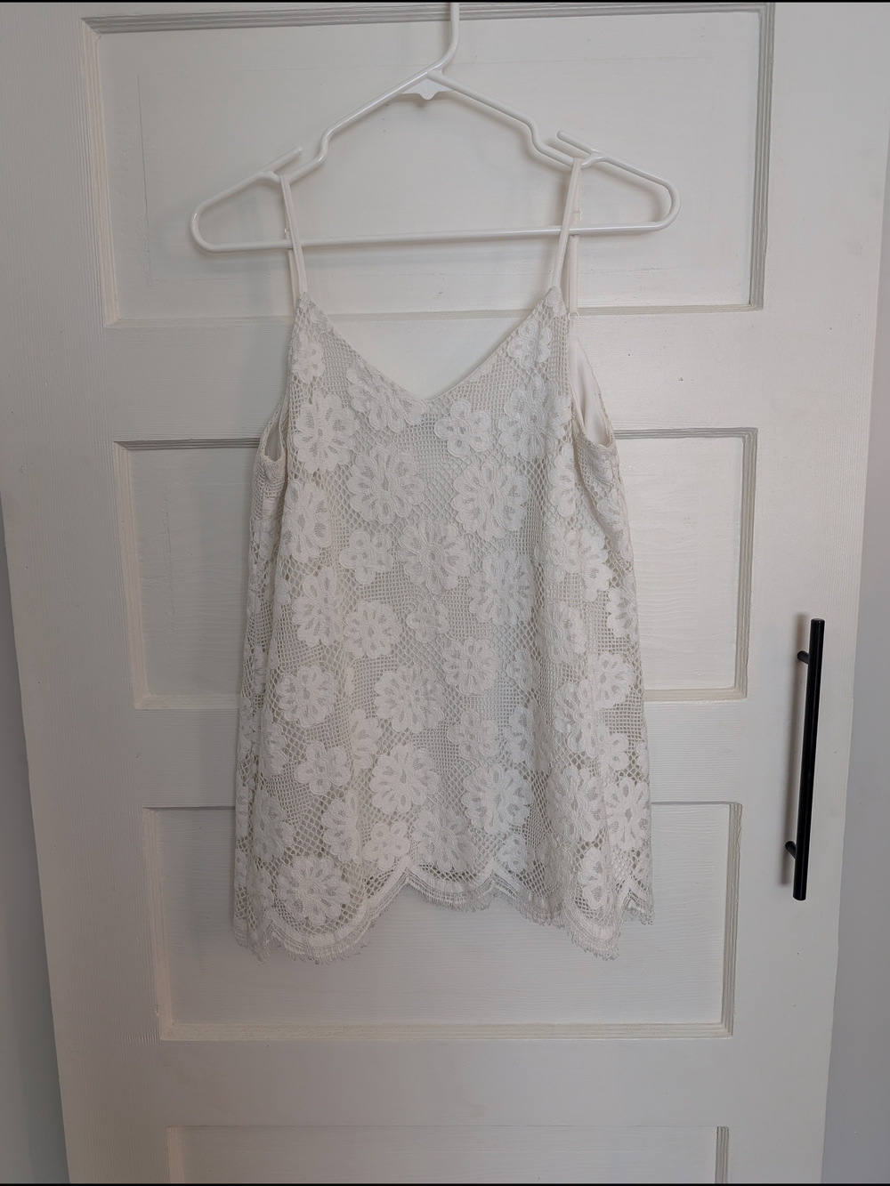 White Lace Floral Camisole Tank Top